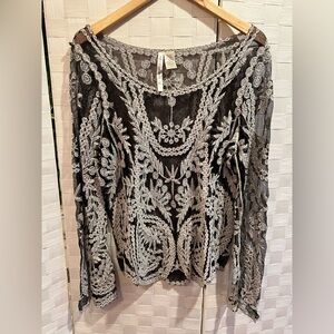 Elegant Black and White Lace Top
